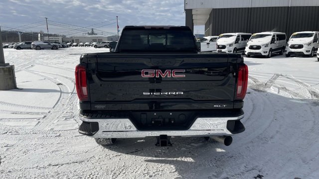 Used 2022 GMC Sierra 2500 SLT image 4