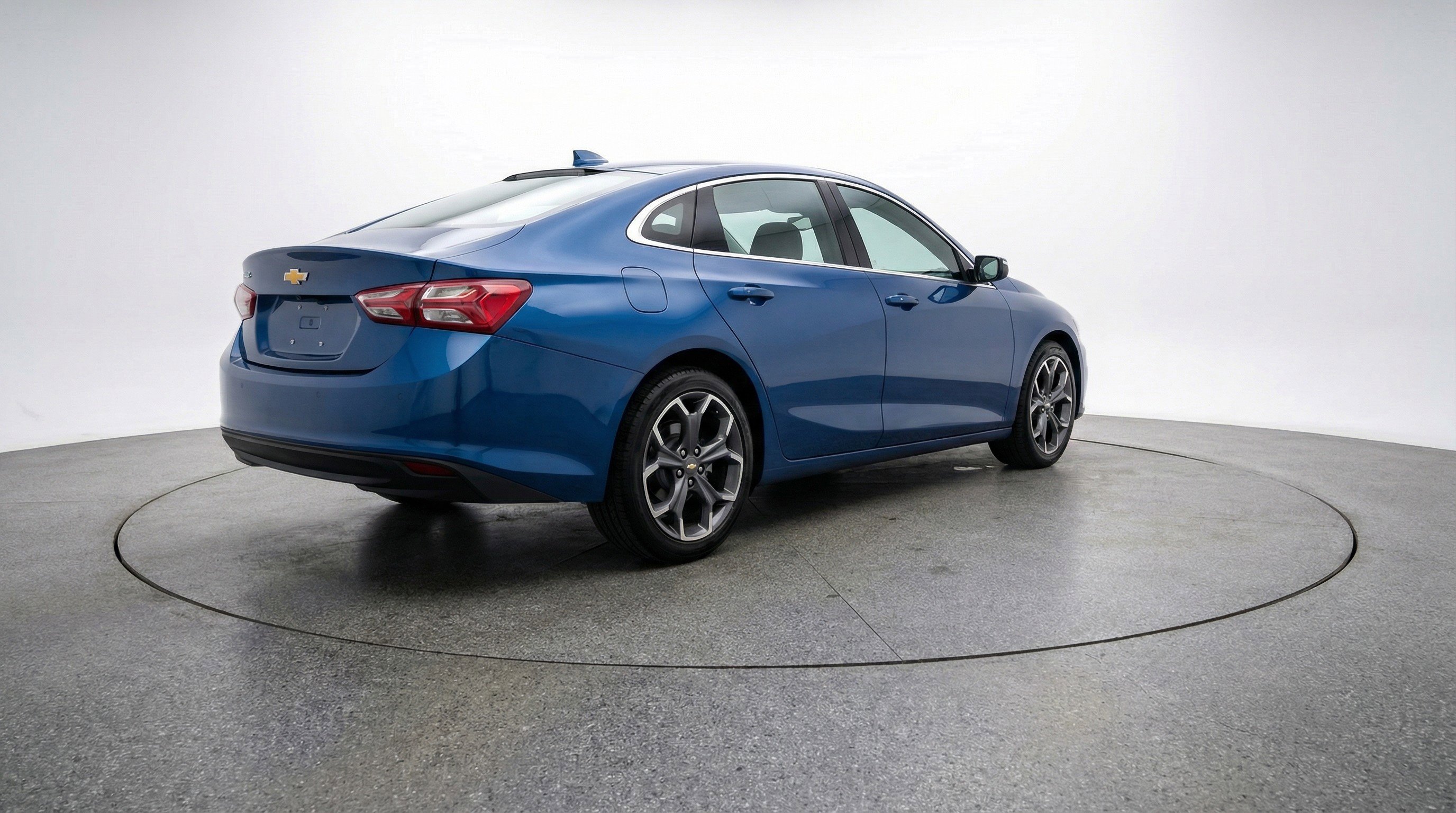 Used 2024 Chevrolet Malibu LT image 9