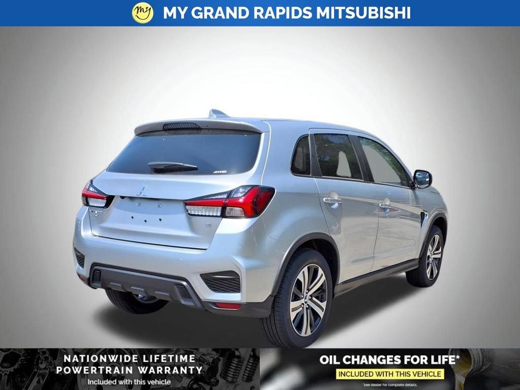 New 2025 Mitsubishi Outlander Sport SE image 9