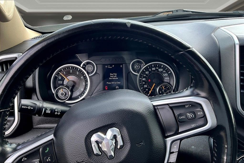 Used 2020 RAM 1500 Big Horn AWD/4WD image 10