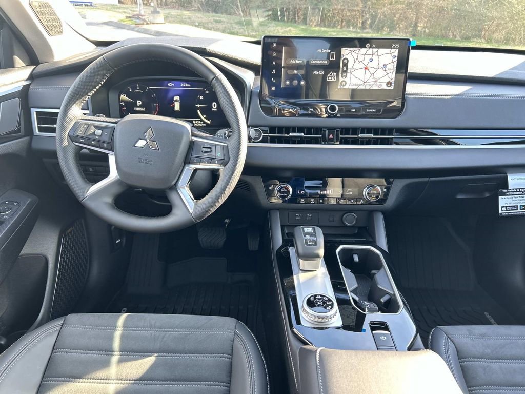 New 2026 Mitsubishi Outlander SE FWD image 16