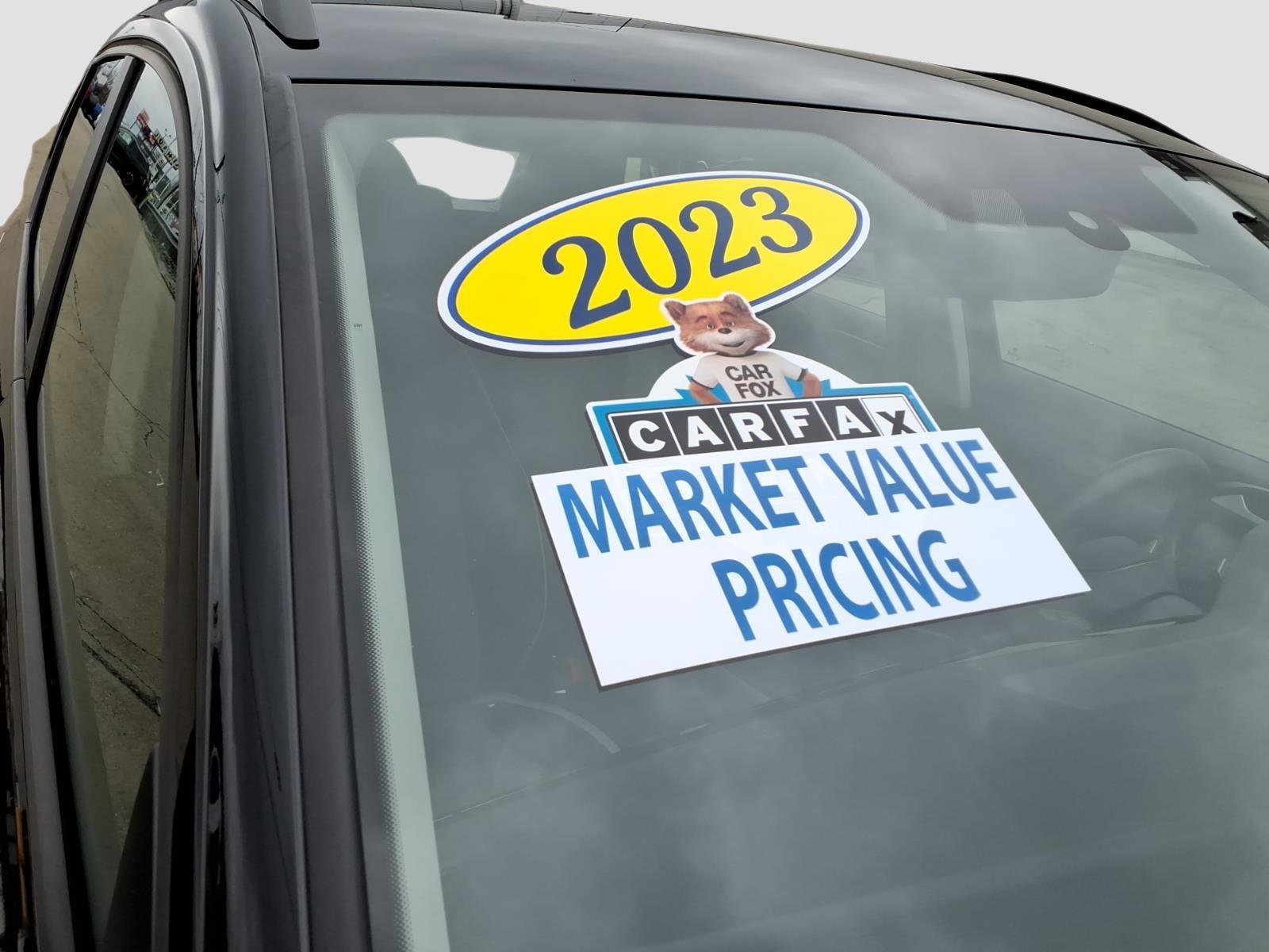 Used 2023 Volkswagen Taos S image 9