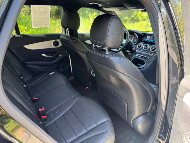 Used 2022 Mercedes-Benz GLC 300 image 16