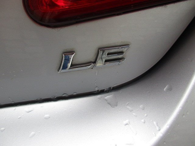 Used 2010 Toyota Camry LE FWD image 10
