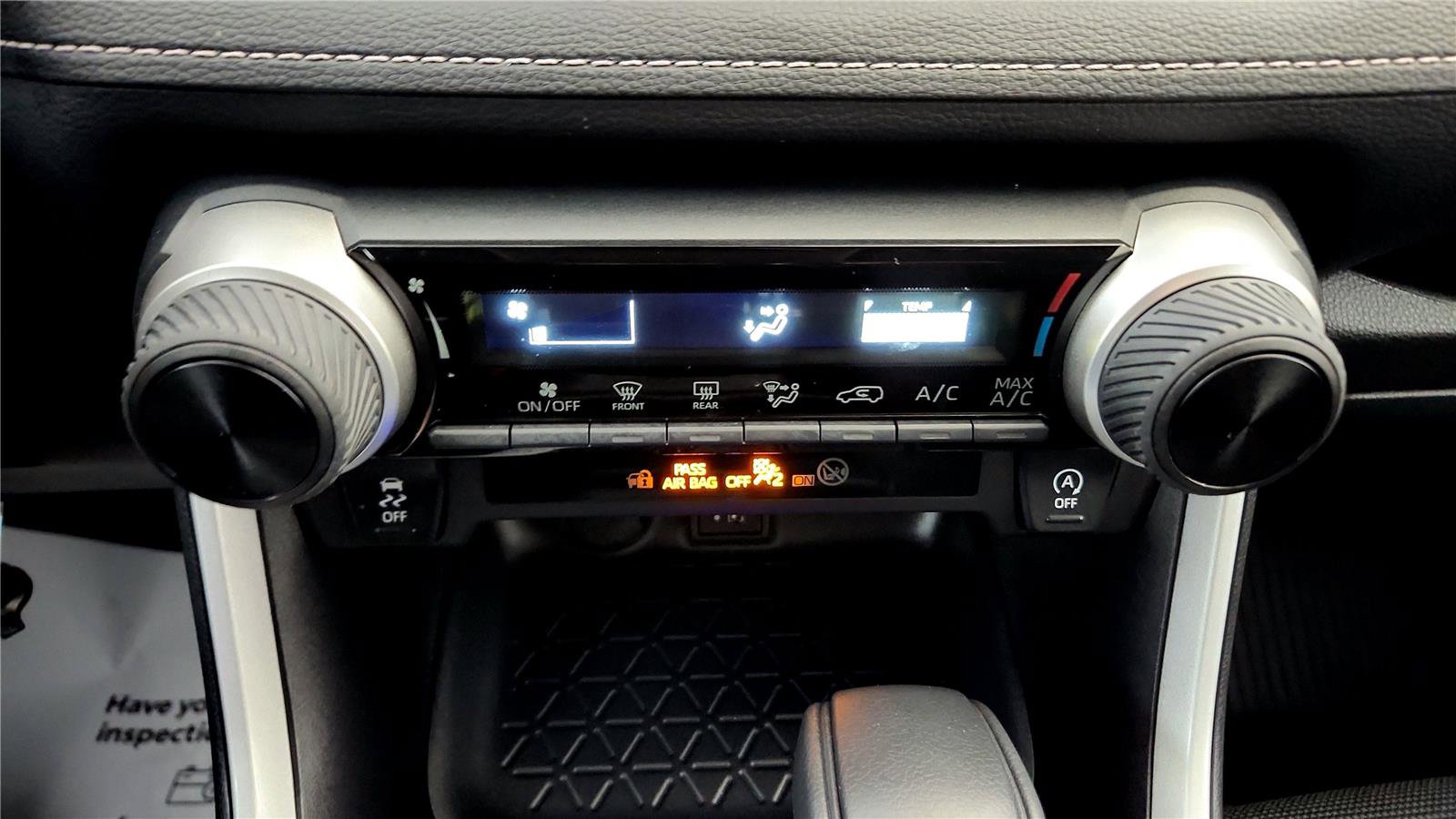 Certified 2025 Toyota RAV4 LE image 30