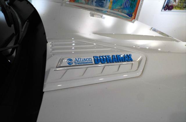 Used 2021 Chevrolet Silverado 2500 High Country AWD/4WD image 8