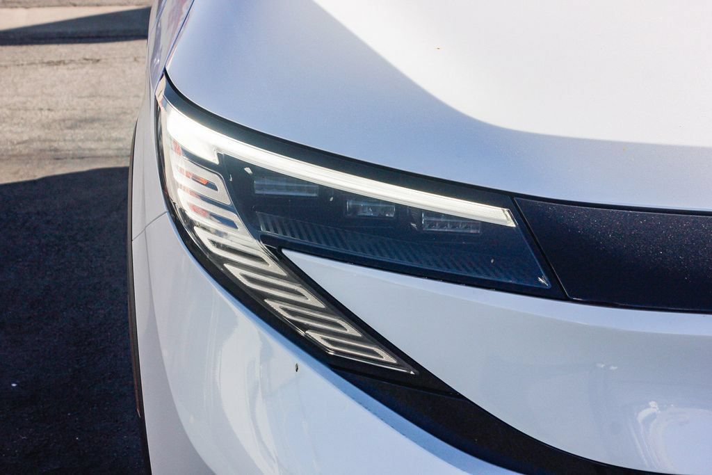 New 2026 Nissan Leaf SV+ w/ Floor Mat Package (SV+) FWD image 5