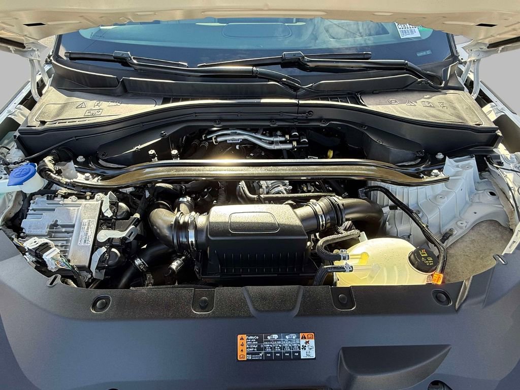 Used 2025 Lincoln Aviator Reserve AWD/4WD image 24