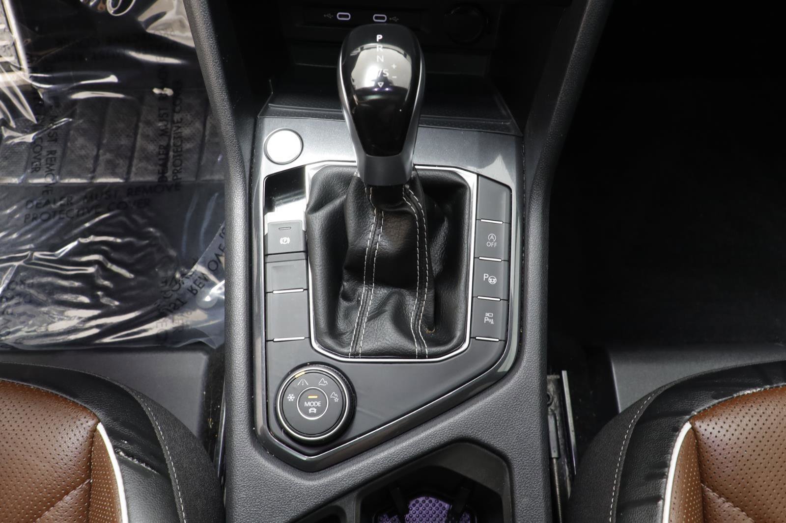 Used 2023 Volkswagen Tiguan SEL R-Line image 13