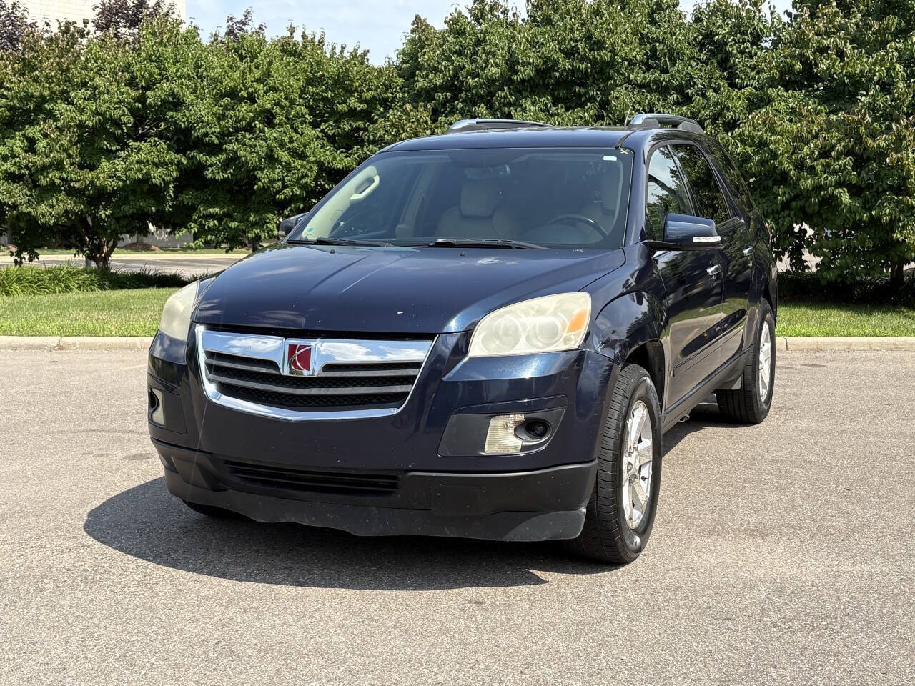 Used 2007 Saturn Outlook XR w/ Premium Trim Pkg FWD image 4