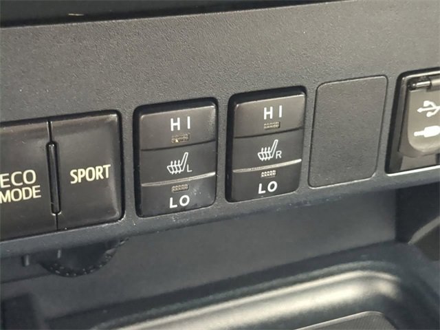 Used 2018 Toyota RAV4 Limited w/ Advanced Technology Package image 24