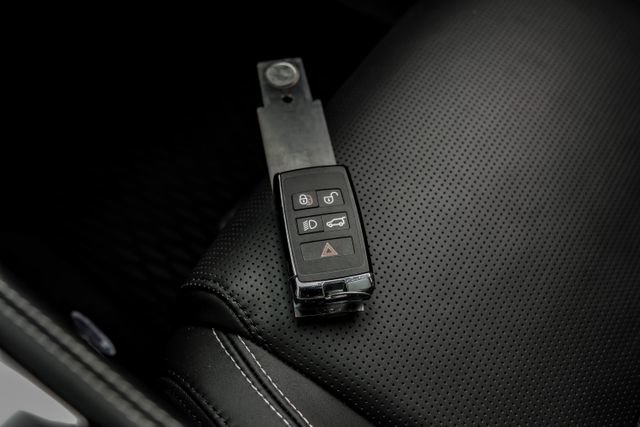 Used 2025 Jaguar F-PACE R-Dynamic S AWD/4WD image 71