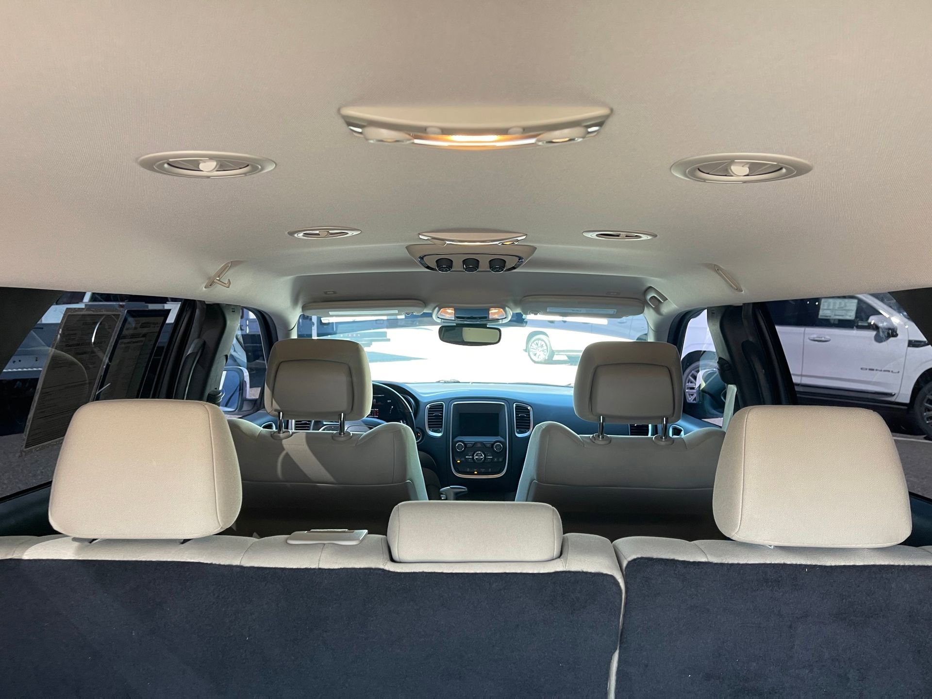 Used 2019 Dodge Durango SXT w/ 3rd Row Seating Group image 24