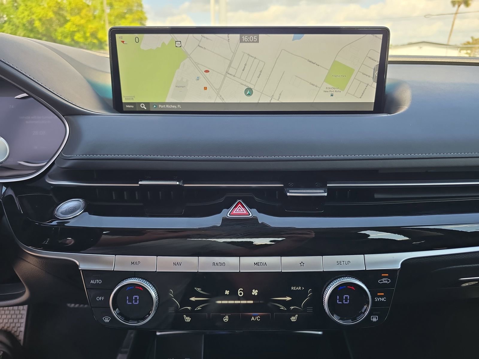 Used 2023 Genesis G80 2.5T AWD/4WD image 17