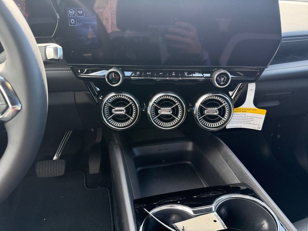 New 2024 Chevrolet Blazer EV LT image 11