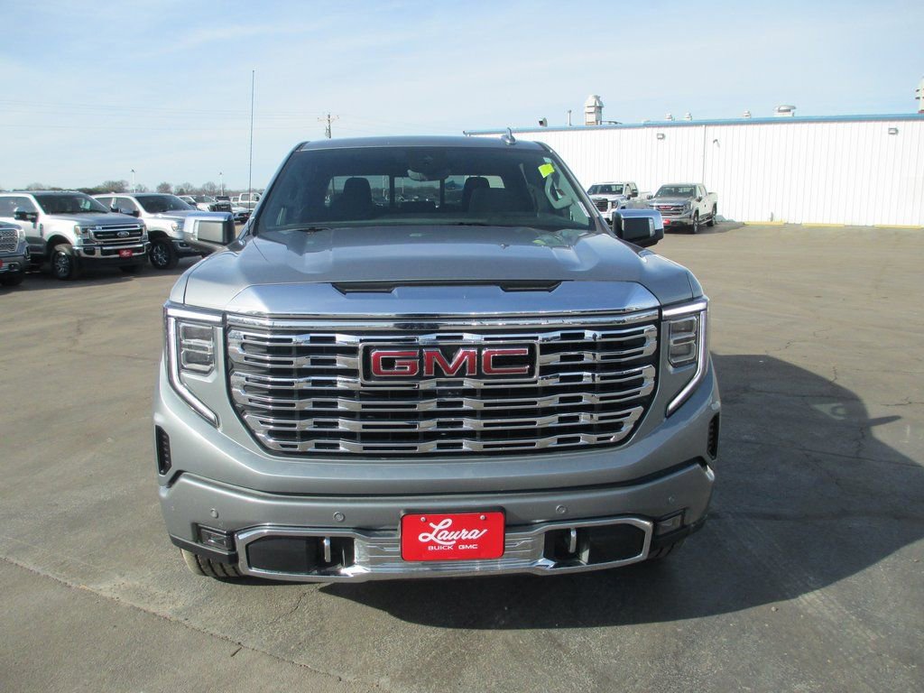 Used 2025 GMC Sierra 1500 Denali w/ Denali Reserve Package image 14