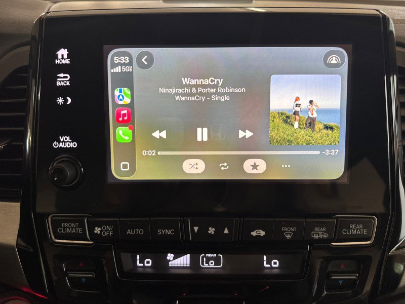 Used 2018 Honda Odyssey Touring image 18