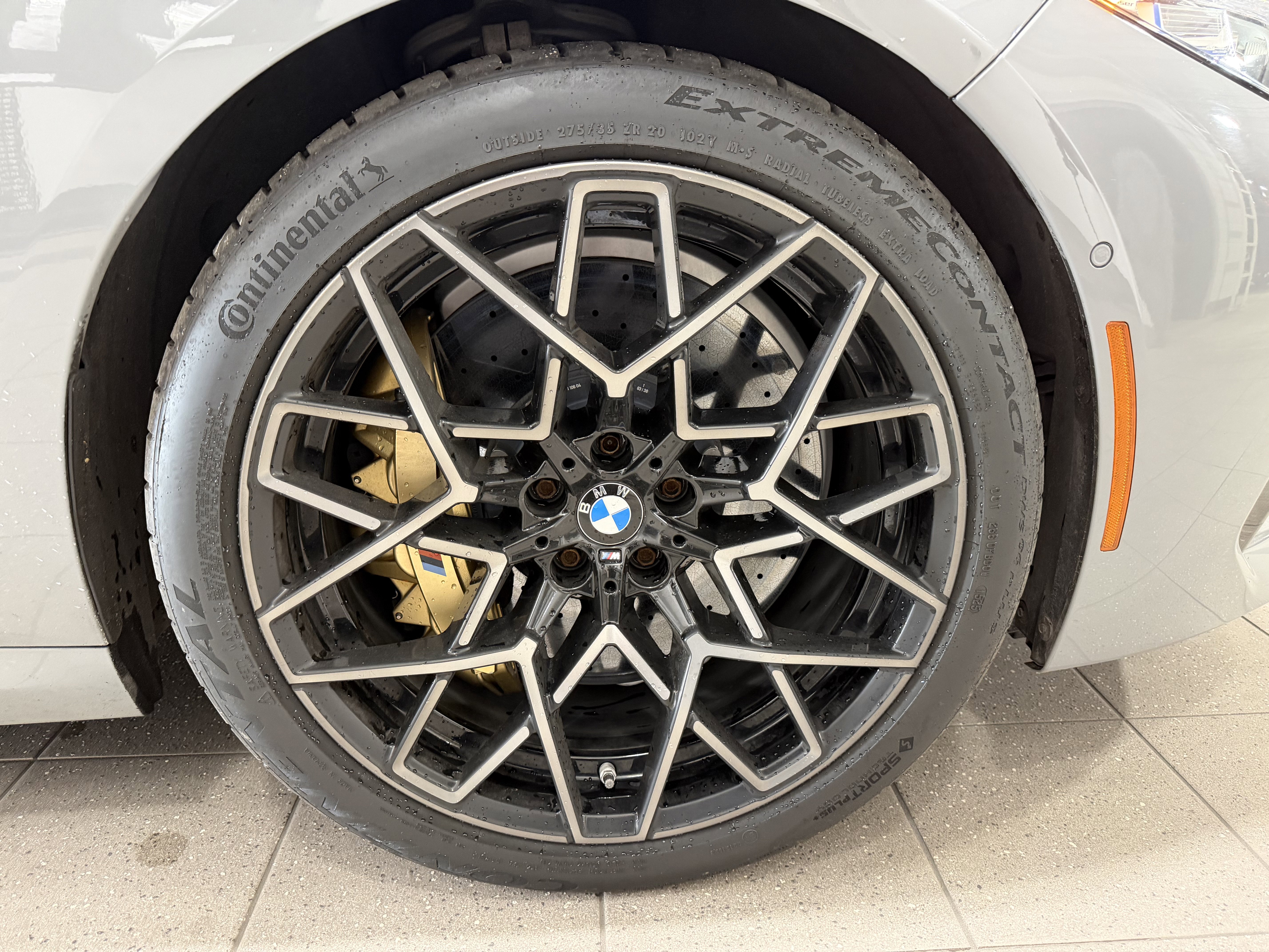 Used 2020 BMW M8 Competition w/ M Carbon Exterior Package AWD/4WD image 2