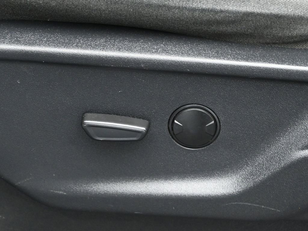 Used 2023 Ford F250 XLT w/ F-250 >10K GVWR Package image 10