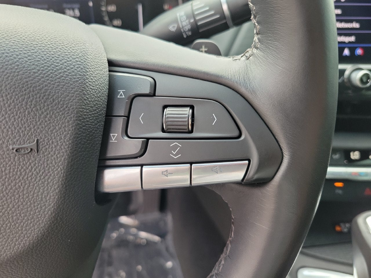 Certified 2024 Cadillac CT4 Luxury w/ Sun And Sound Package RWD image 20