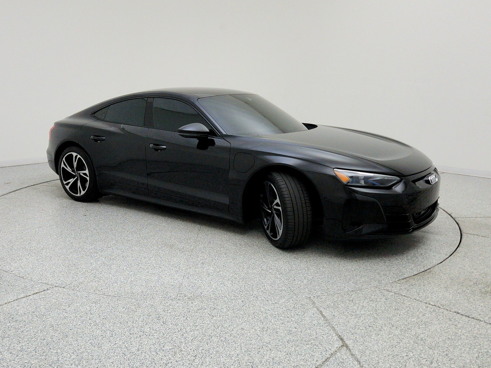 Used 2023 Audi e-tron GT Prestige AWD/4WD image 4