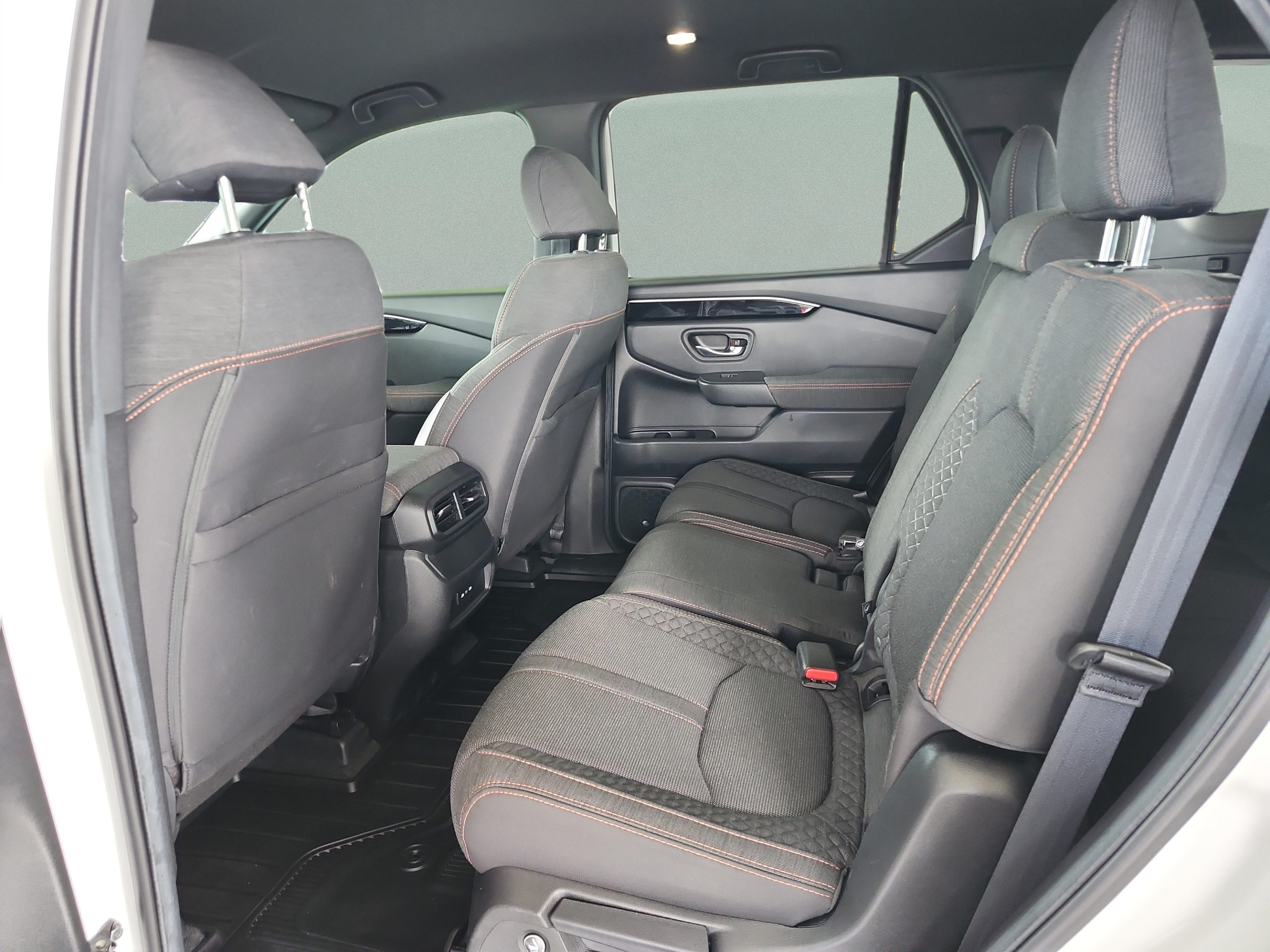 Certified 2024 Honda Pilot Sport image 18