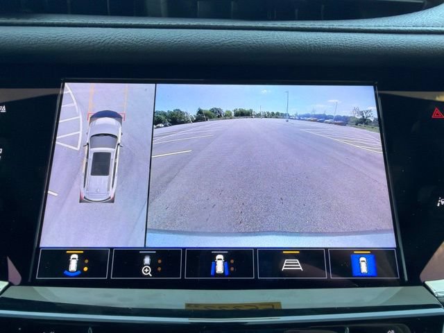 Used 2023 Cadillac XT6 Premium Luxury w/ Technology Package FWD image 38