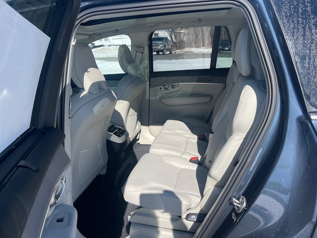 New 2026 Volvo XC90 B6 Ultra w/ Protection Package AWD/4WD image 8