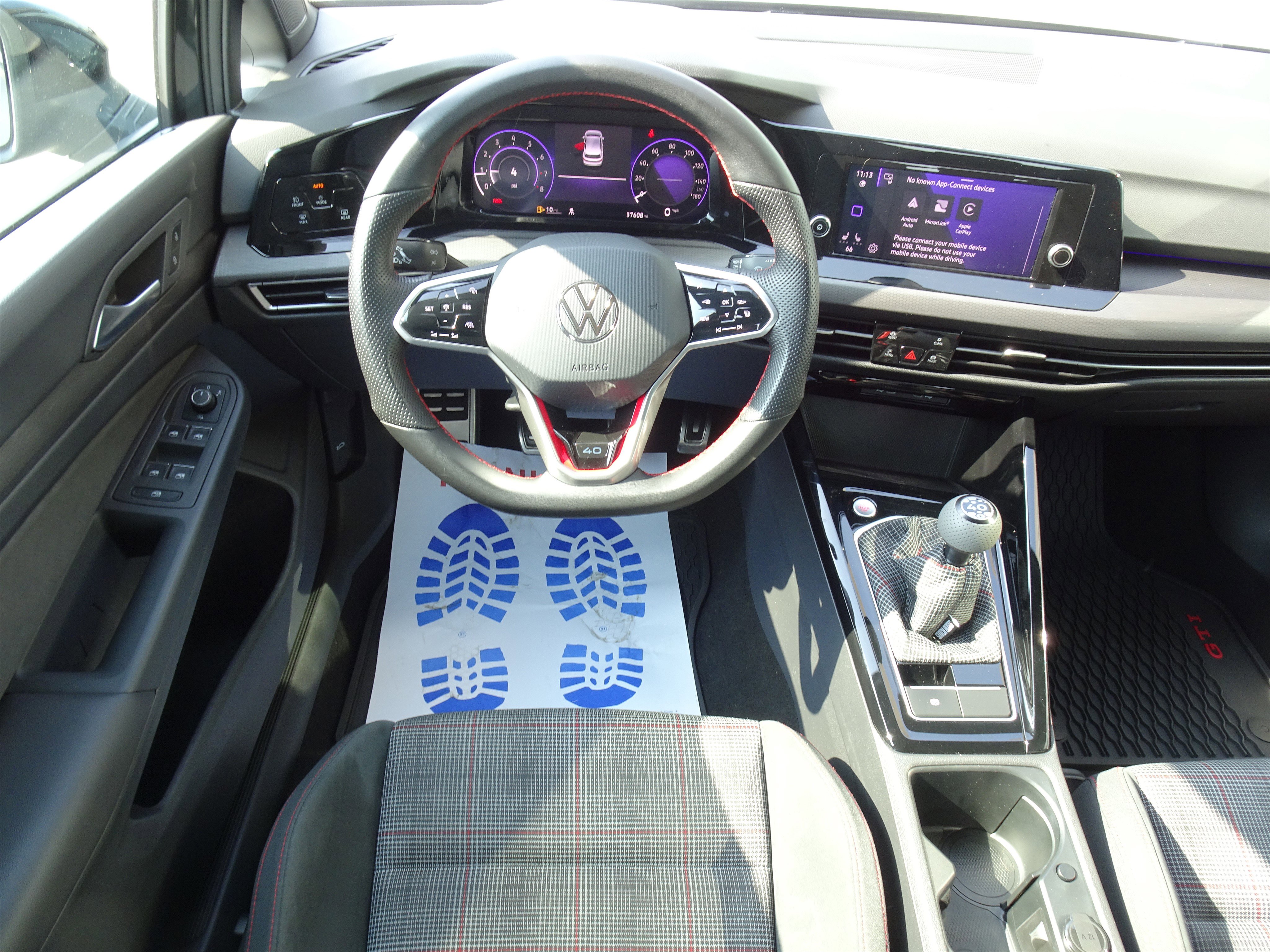 Used 2023 Volkswagen GTI 40th Anniversary Edition FWD image 14
