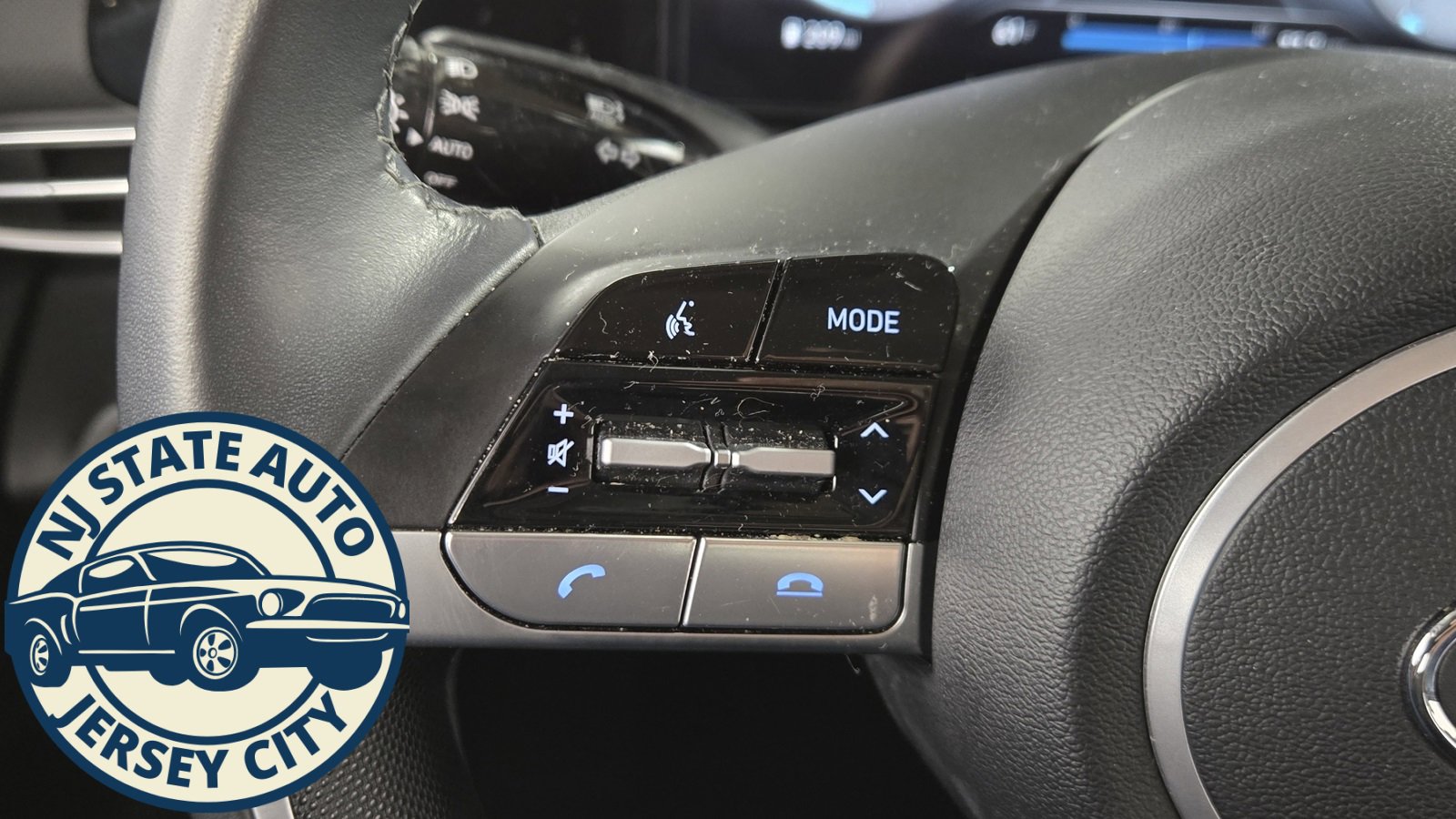 Used 2023 Hyundai Elantra SEL w/ Convenience Package image 11