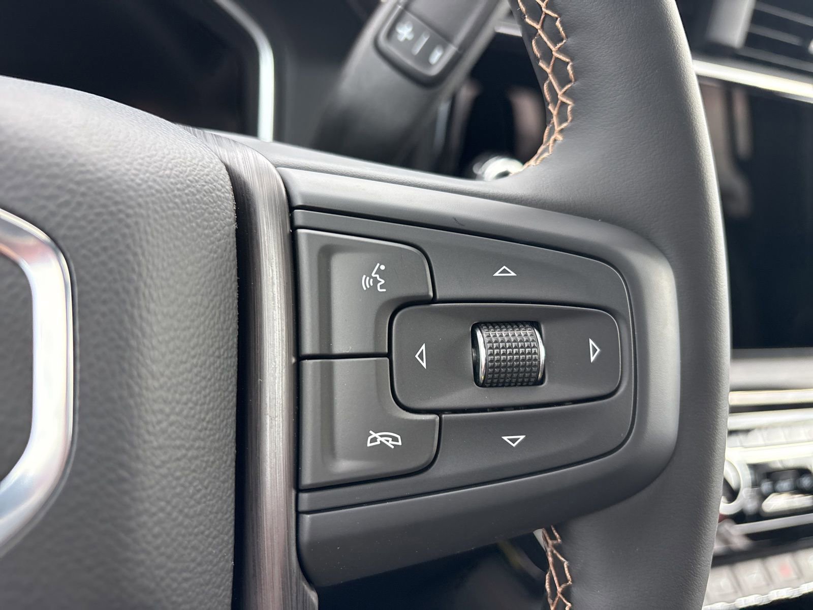 New 2026 GMC Sierra 2500 AT4 w/ AT4 Premium Plus Package AWD/4WD image 28