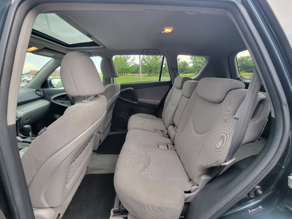 Used 2011 Toyota RAV4 2WD w/ Upgrade Value Pkg image 24