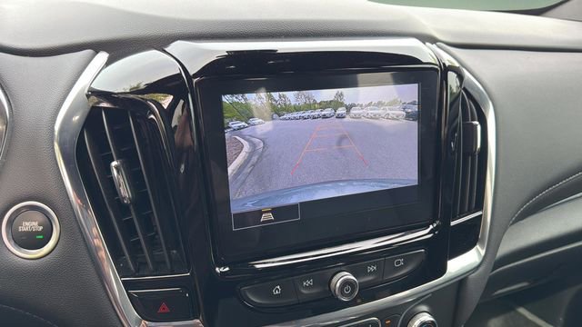 Used 2023 Chevrolet Traverse LT image 26