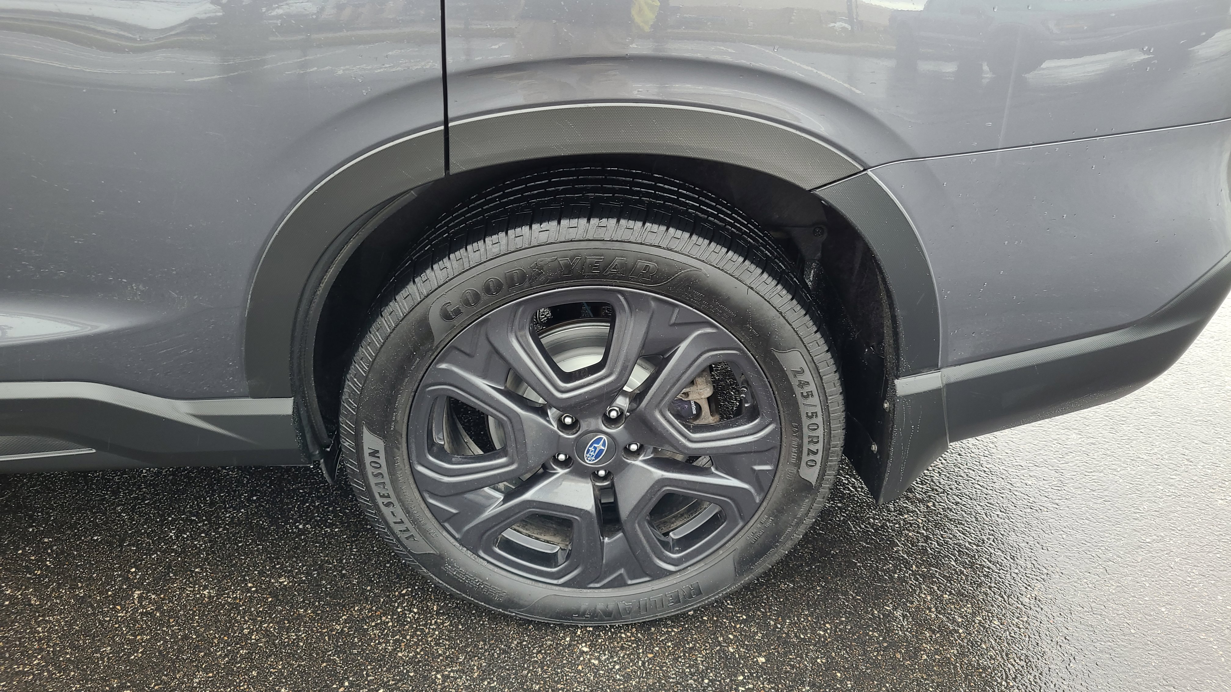 Used 2024 Subaru Ascent Onyx Edition image 10