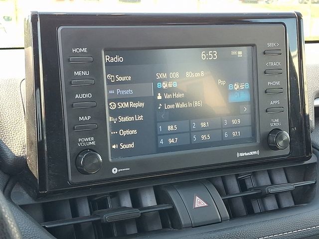 Used 2022 Toyota RAV4 LE image 16