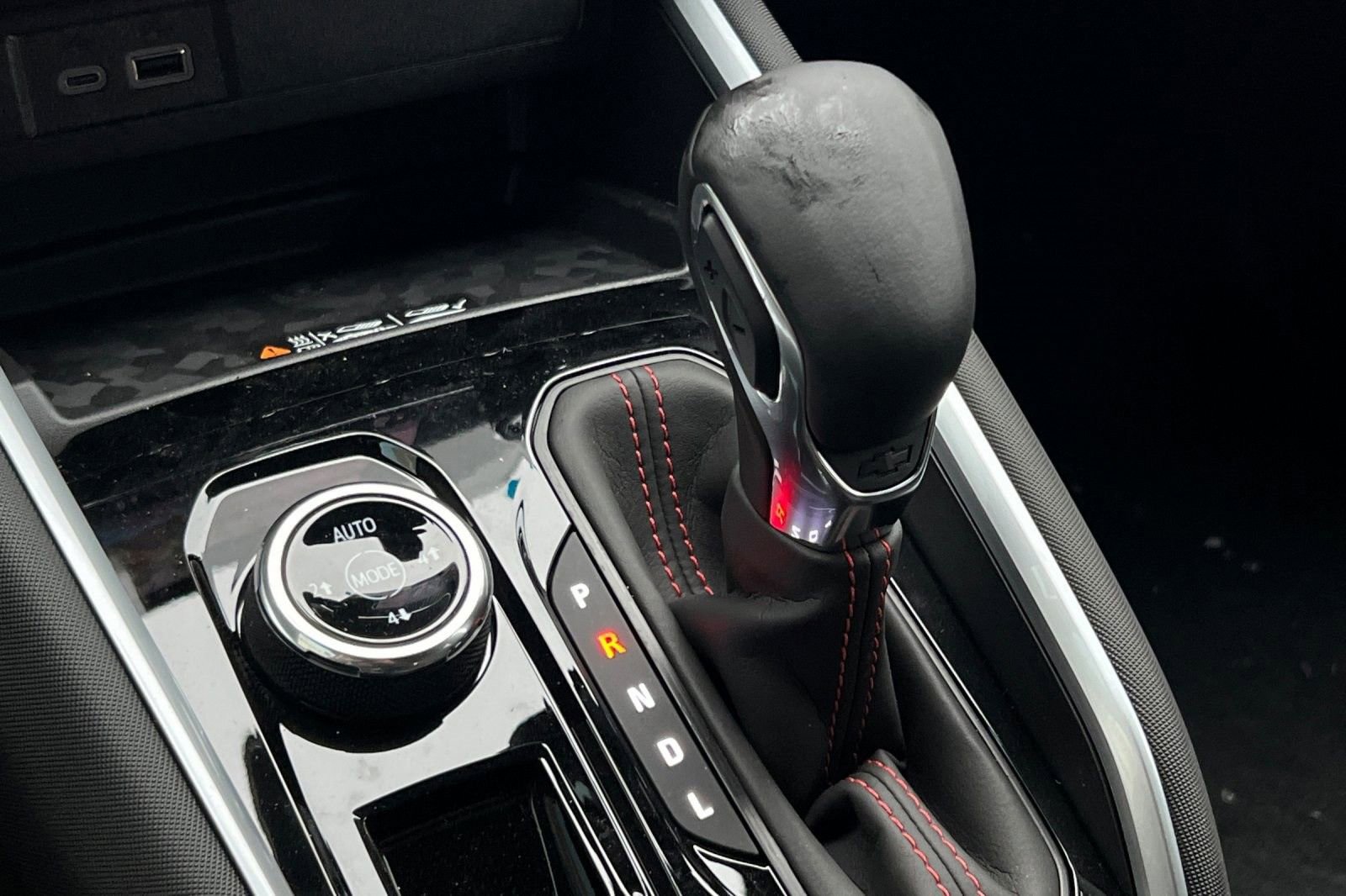 New 2025 Chevrolet Colorado Z71 w/ Midnight Edition image 24