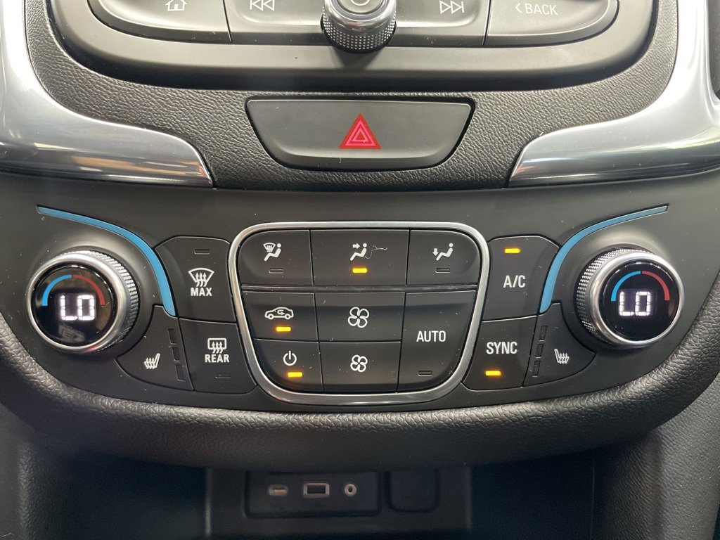 Used 2020 Chevrolet Equinox Premier image 42