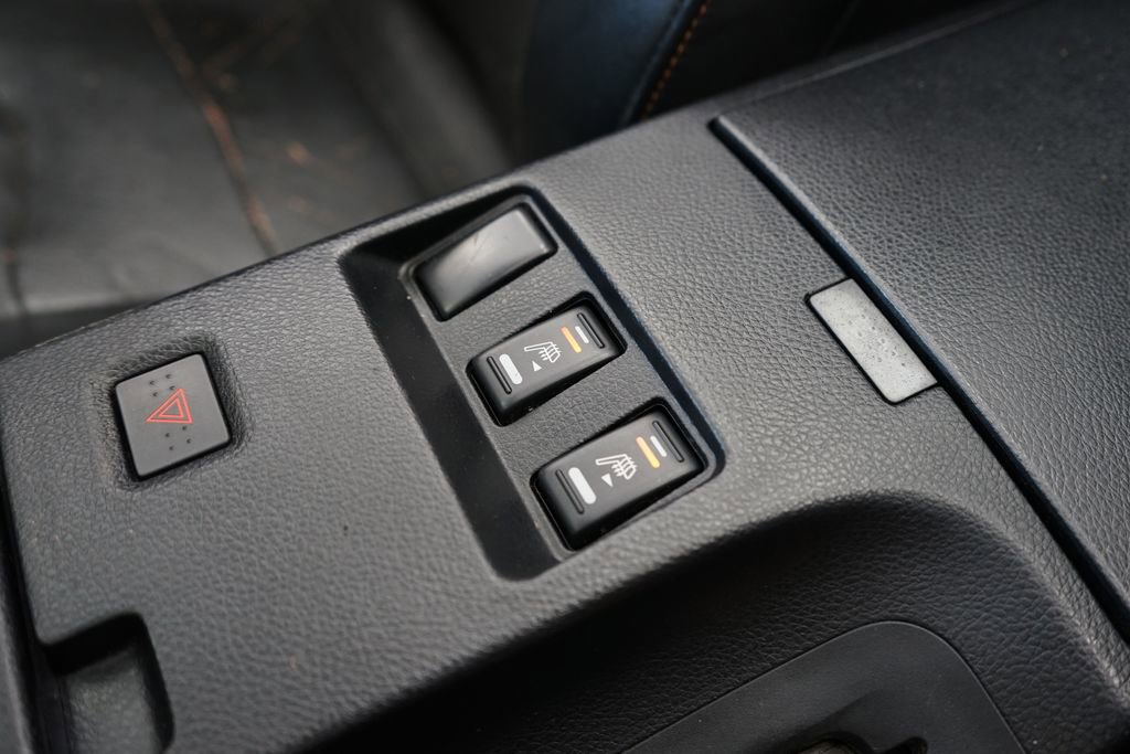 Used 2004 Nissan 350Z Touring RWD image 40