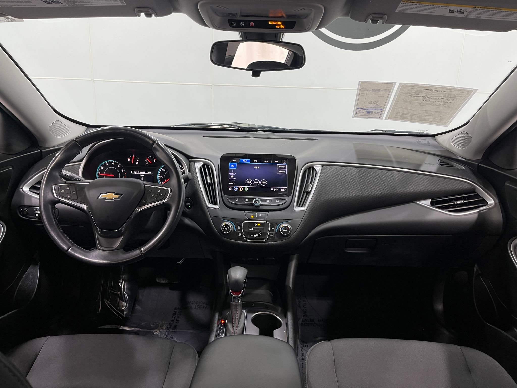 Used 2021 Chevrolet Malibu RS image 17