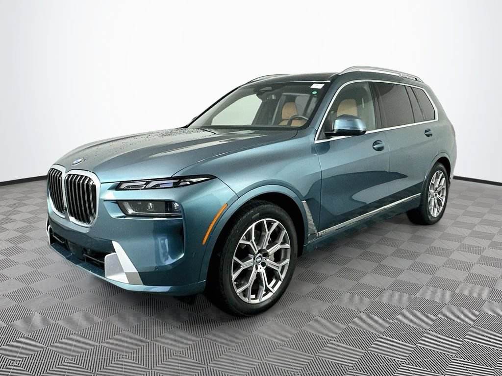 Used 2026 BMW X7 xDrive40i AWD/4WD image 4