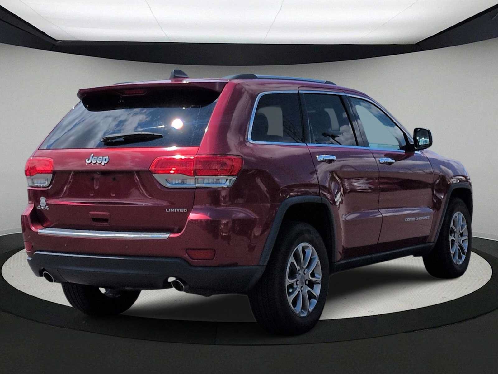 Used 2014 Jeep Grand Cherokee Limited AWD/4WD image 8
