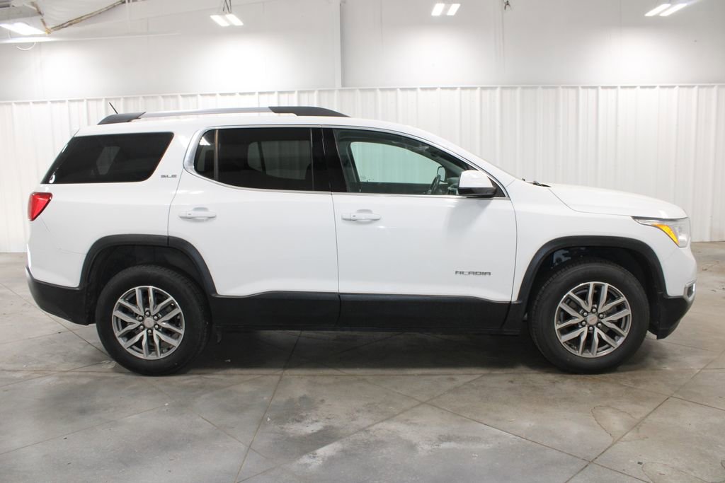 Used 2019 GMC Acadia SLE FWD image 11