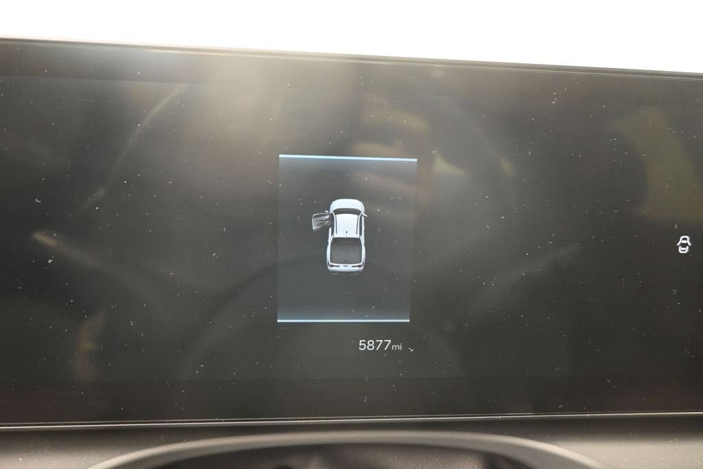 Used 2026 Hyundai Santa Cruz SE FWD image 11
