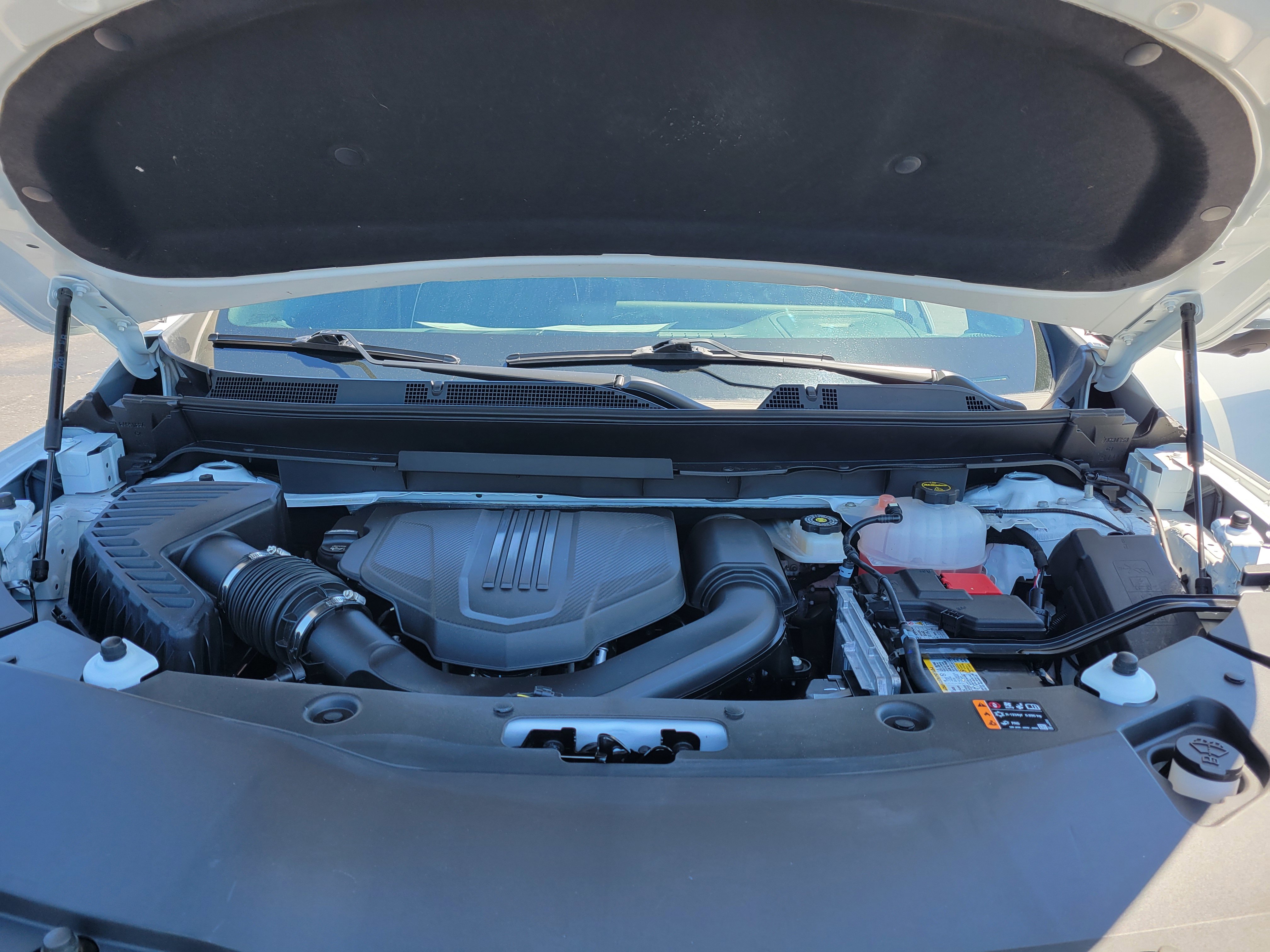 Certified 2025 Buick Enclave Preferred FWD image 11