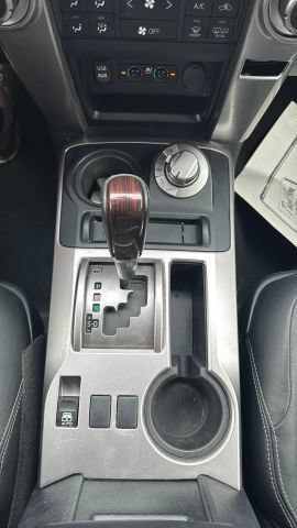 Used 2018 Toyota 4Runner Limited AWD/4WD image 18