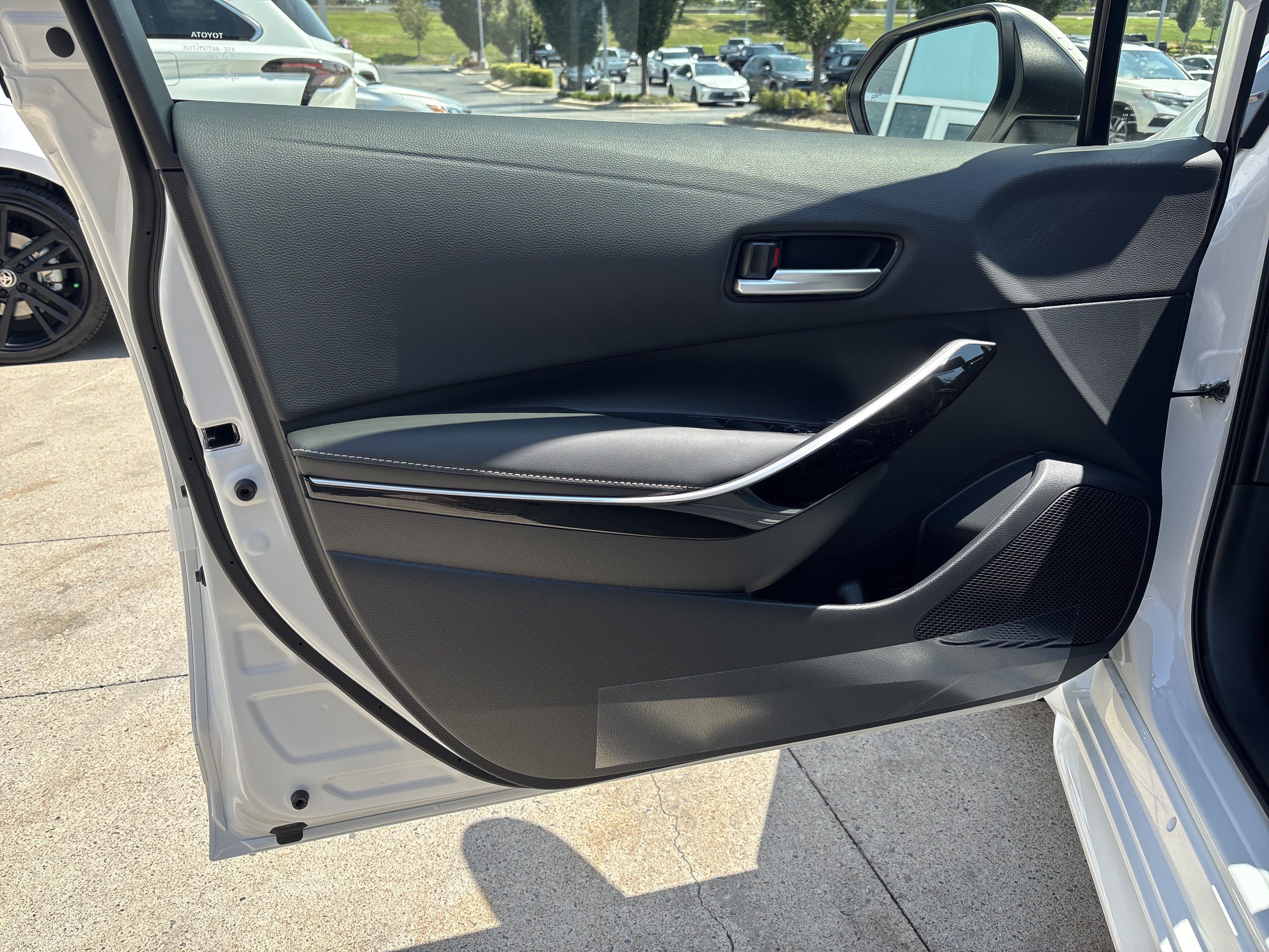 New 2026 Toyota Corolla XLE FWD image 19