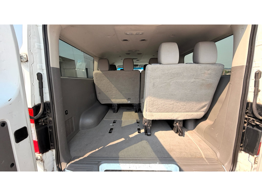 Used 2015 Nissan NV 3500 SV w/ Technology Package RWD image 17