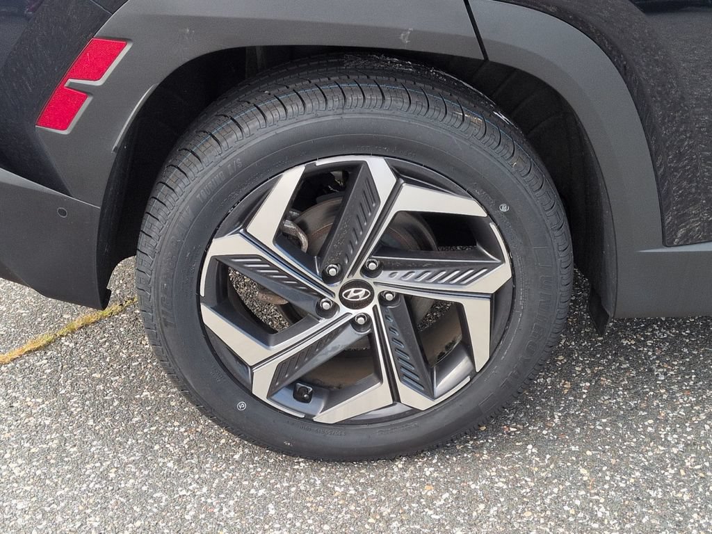Used 2024 Hyundai Tucson Limited AWD/4WD image 30