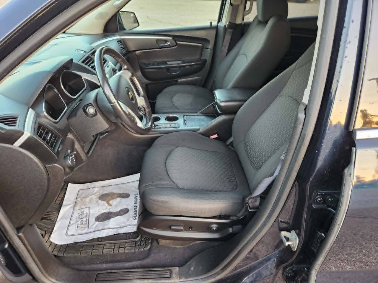 Used 2012 Chevrolet Traverse LT AWD/4WD image 11