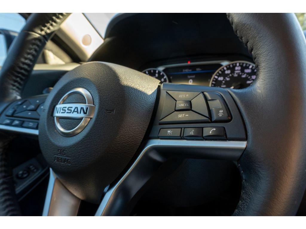 Used 2022 Nissan Sentra SV image 24
